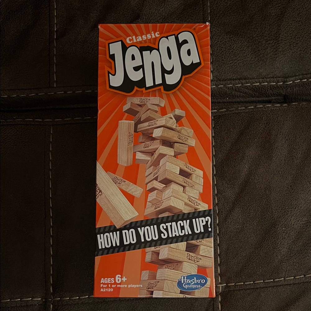 Hasbro Classic Jenga - Red and Brown